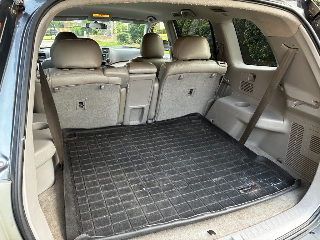 2013 Toyota Highlander Plus - Photo 10